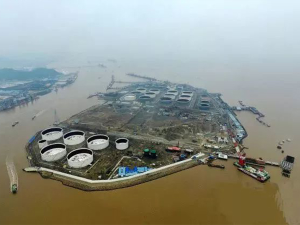 舟山港外钓油品应急储运罐区